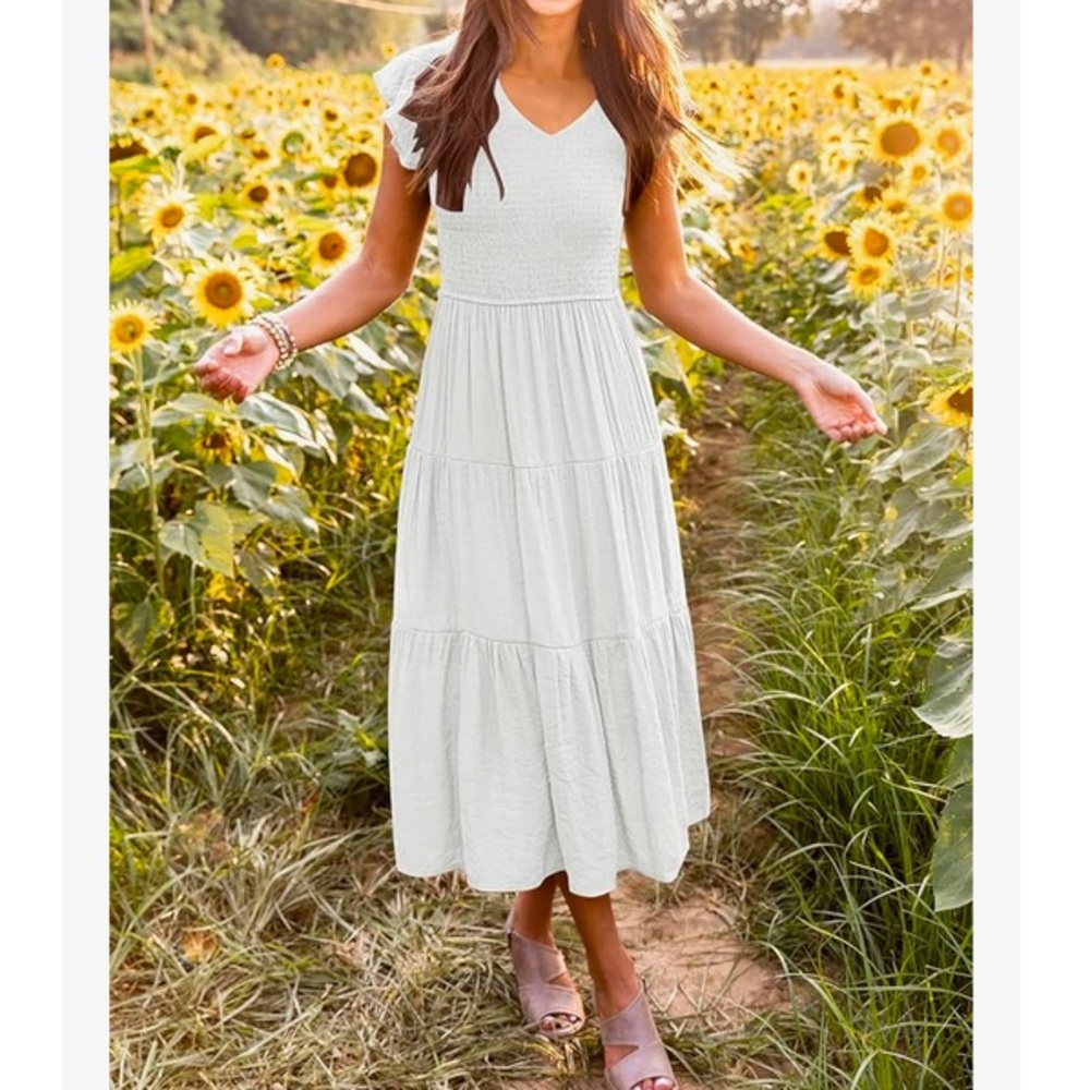 Elegant White Maxi Dress